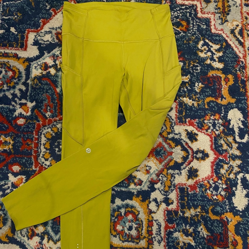 Lululemon Fast and Free tight 25”
